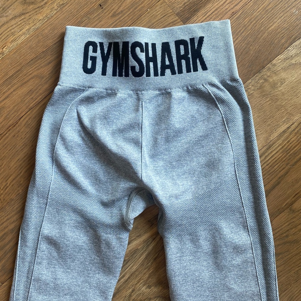 Gymshark Seamless Matching Set - Size Xs & S - image 2
